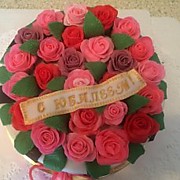 Торт"коробочка с розами"