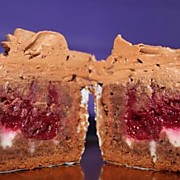 капкейк"шоколад-вишня"разрез